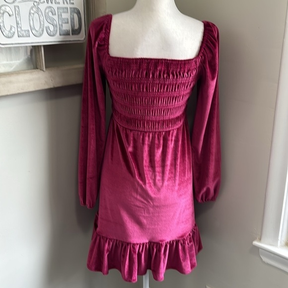 LC Lauren Conrad Smocked Velvet Long Sleeve Mini Dress Wine Chalet Red Pink NWT - Picture 9 of 11